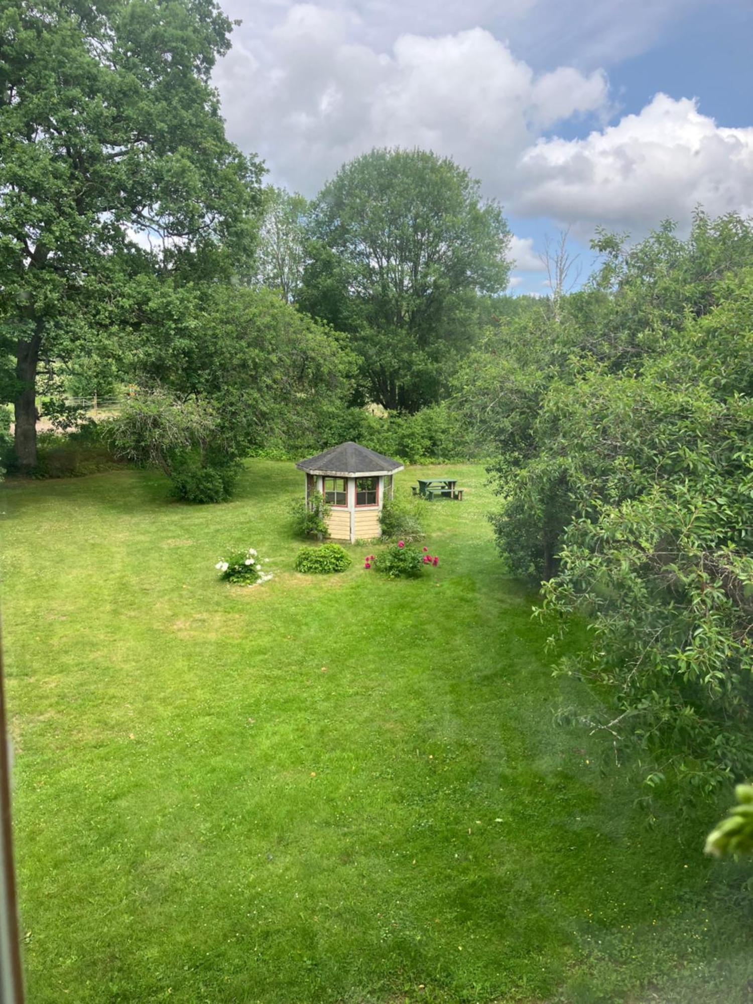 Ostello Karaby Gard, Country Living Kristinehamn Esterno foto