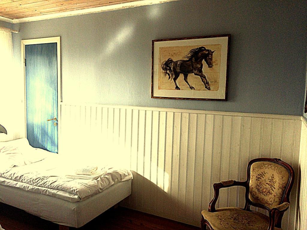 Ostello Karaby Gard, Country Living Kristinehamn Esterno foto